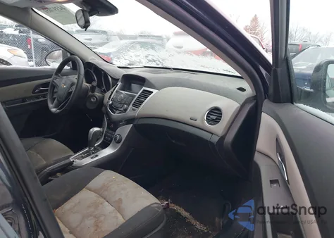 2016 Chevrolet Cruze Limited Ls Auto z USA, uszkodzony, nr VIN 1G1PC5SH1G7185840